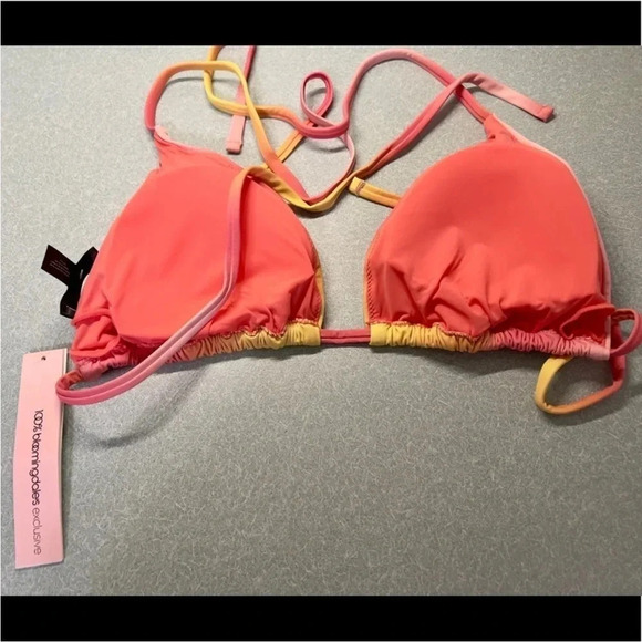NWT Aqua Bloomingdale’s Exclusive Ombré Triangle Bikini Top - Picture 4 of 5